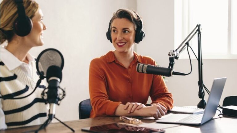 6 Tips To Be A Standout Podcast Guest Speaker To Promote Your eLearning Company