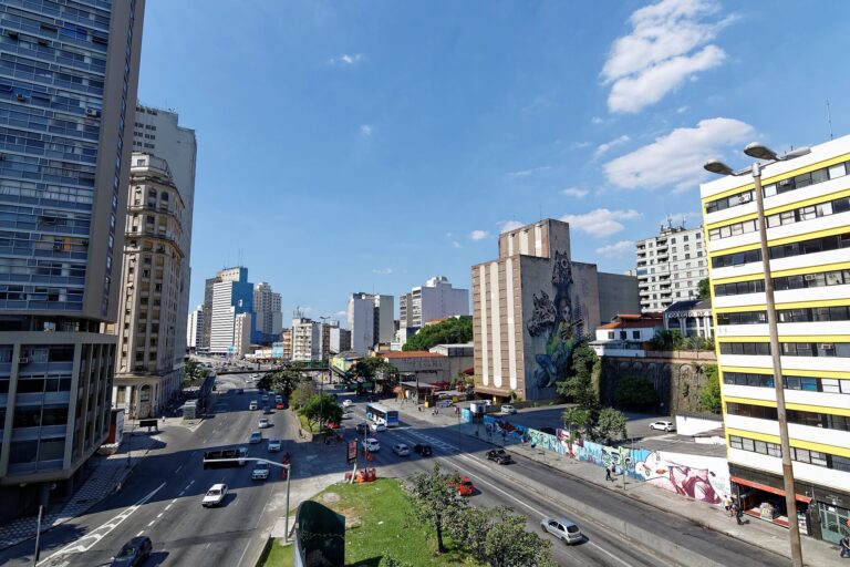 2048px Streets of Sao Paulo 5