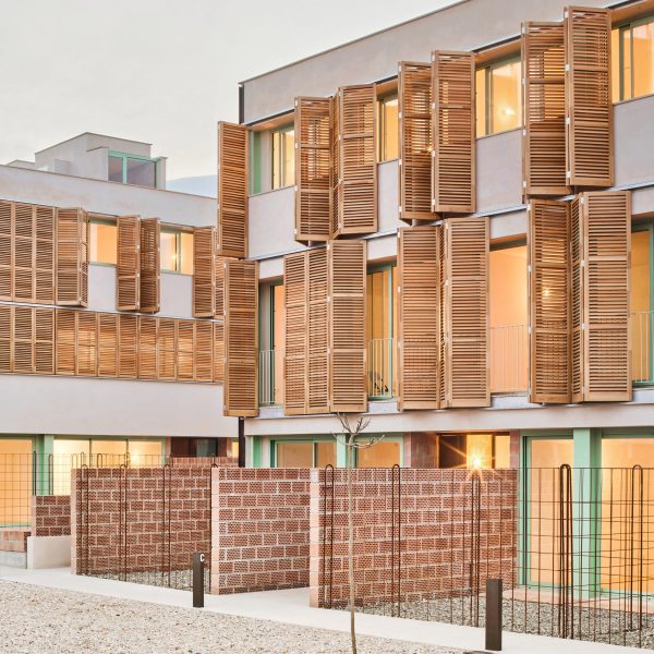 54 social housing units inca joan j fortuny alventosa morell arquitectes residential mallorca dezeen 2364 sq