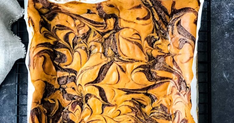 pumpkin cheesecake swirl brownies