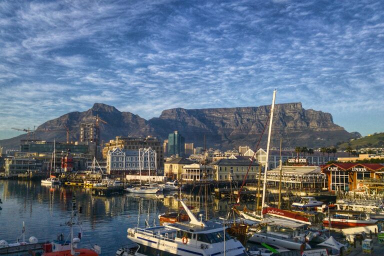 Cape Town Boat Termina pexels pixabay 259447