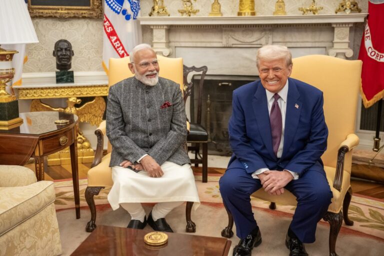 Trump Modi 2 e1744908013761
